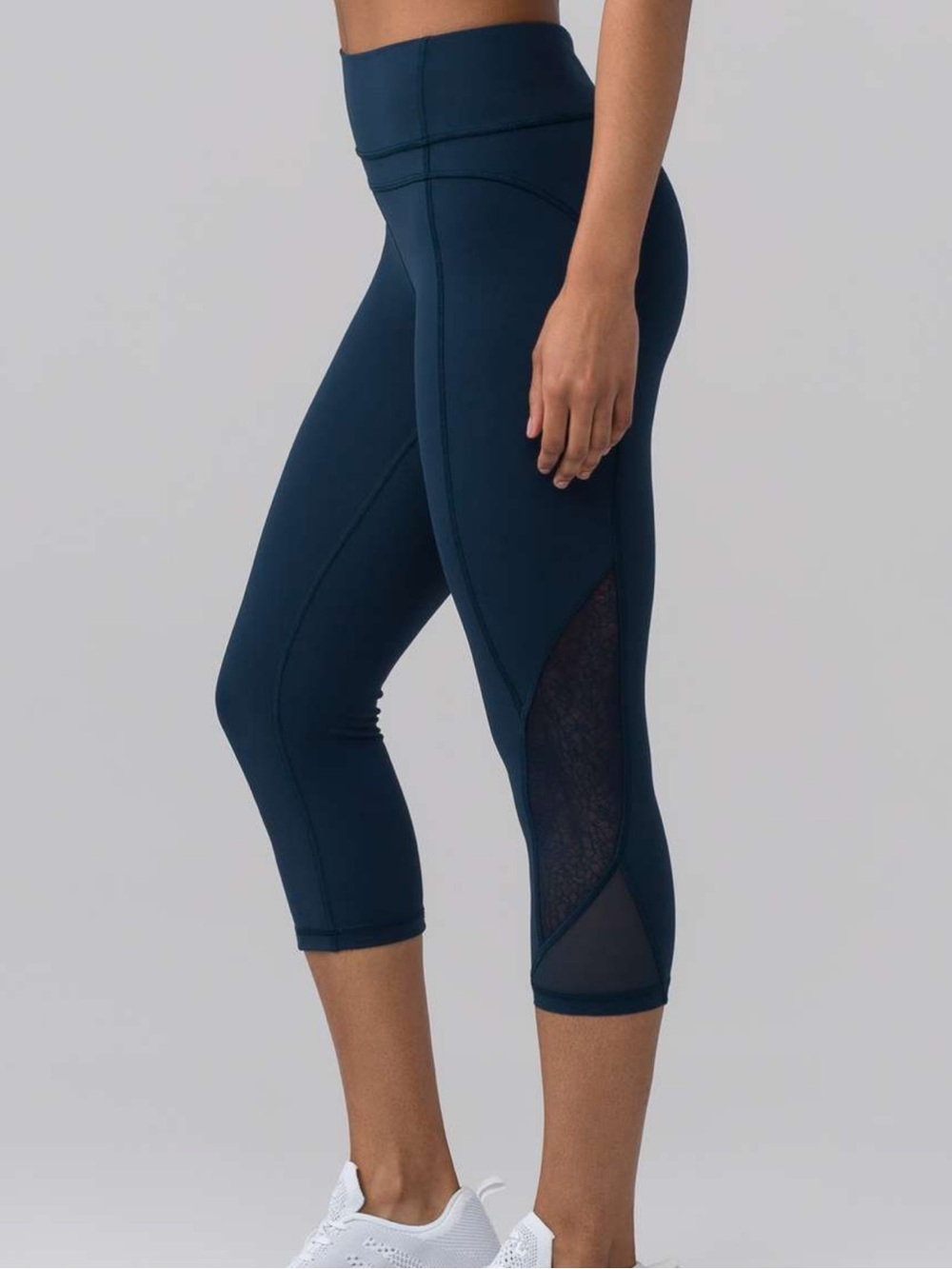 Lululemon Twist & Train Crop (19") Cropped Mesh-Panel Leggings Jaded size 10